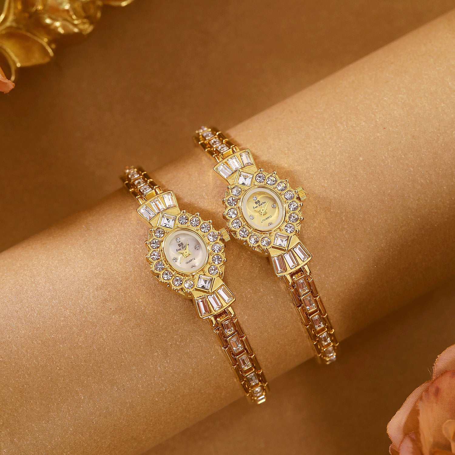 Diamond Middle-ancient Magic Mirror Watch