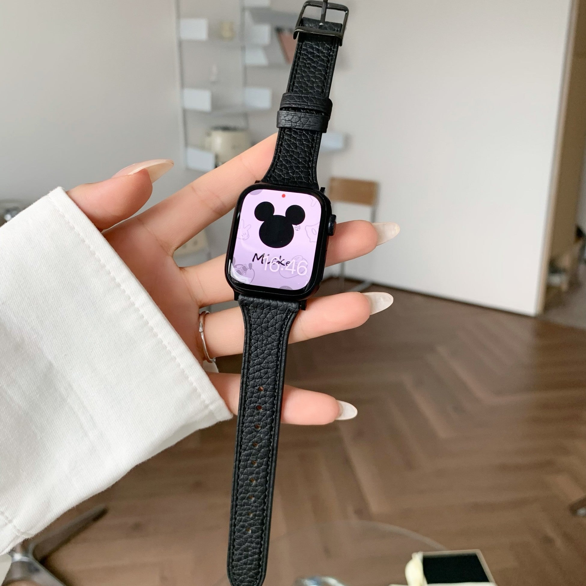 Square Buckle Lychee Leather Strap Watch