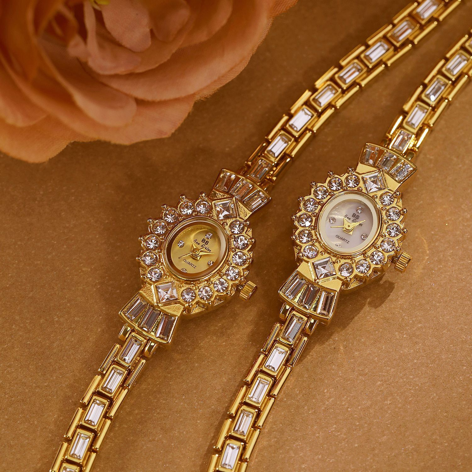 Diamond Middle-ancient Magic Mirror Watch