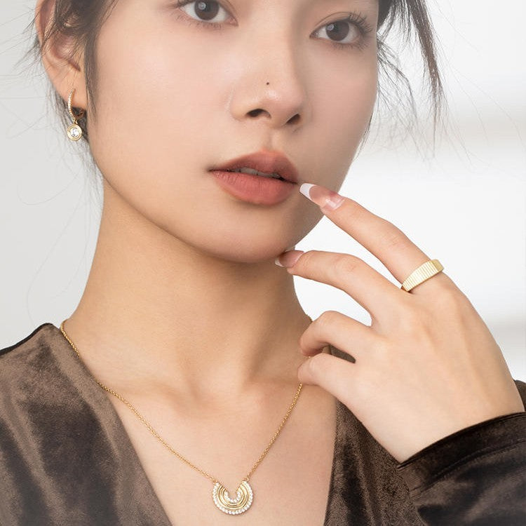 Women's Vintage Collar Half Round Necklace